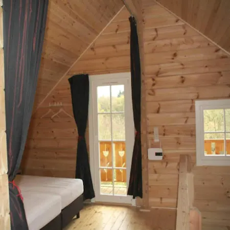 Ferienhaus, Wissinghausen * ميدهباخ